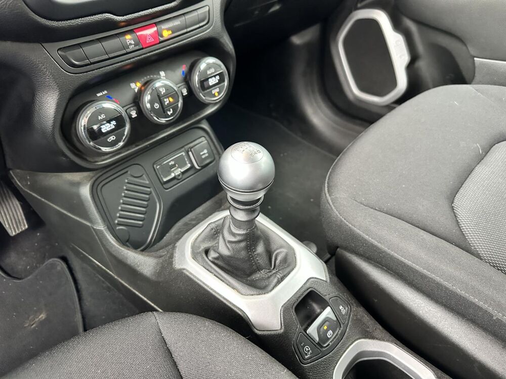 Renegade 1.6 MultiJet 120 CH Longitude Business - GARANTIE 12 MOIS 2018 occasion 33450 Montussan