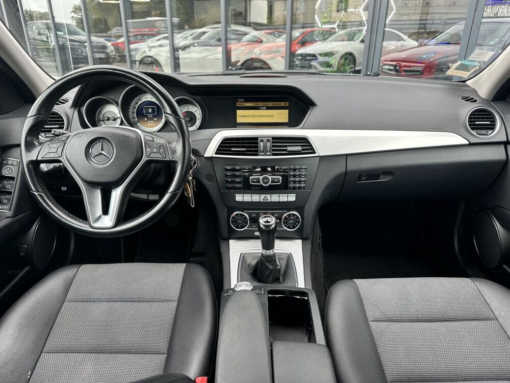 Classe C 180 CDI 120 CH - BlueEfficiency Avantgarde - GARANTIE 12 MO 2012 occasion 33450 Montussan