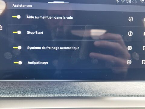 3008 1.2i Hybrid 145 Allure e-DCS6  NavPano  DriveAssist  Sieg 2026 occasion 34190 Ganges