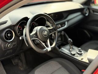 Stelvio BUSINESS 2.2 D - 190CH - BVA - CAM - HAYON ELEC - DNA SELECT 2019 occasion 13760 Saint-Cannat