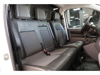 Proace 2.0 120 D-4D Fourgon Medium Business 2021 occasion 06550 La Roquette-sur-Siagne