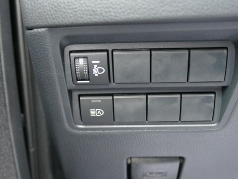 Yaris IV HYBRID 116H DESIGN - BV e-CVT 2025 occasion 77090 Coll&eacute;gien
