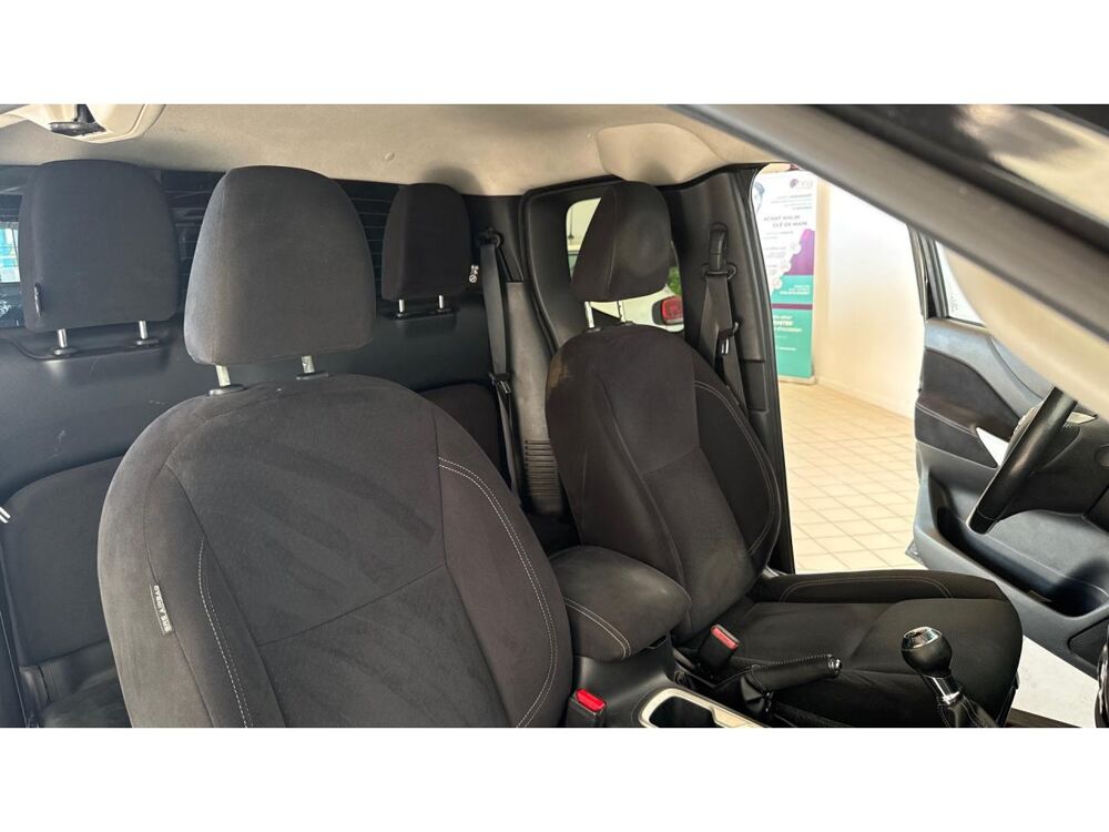 Navara 2.3 - 160 PICK-UP SIMPLE CABINE N-Connecta / CAMERA D 2018 occasion 17600 Saujon