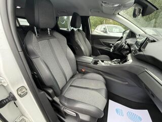 3008 Hybrid - 225 - BV e-EAT8 Allure Pack GPS + CAMERA AR + CARPL 2022 occasion 19100 Brive-la-Gaillarde