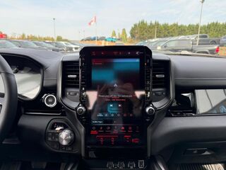 RAM 1500 CREW CAB REBEL AIR HAYON MULTI V8 2026 occasion 91830 Le Coudray-Montceaux