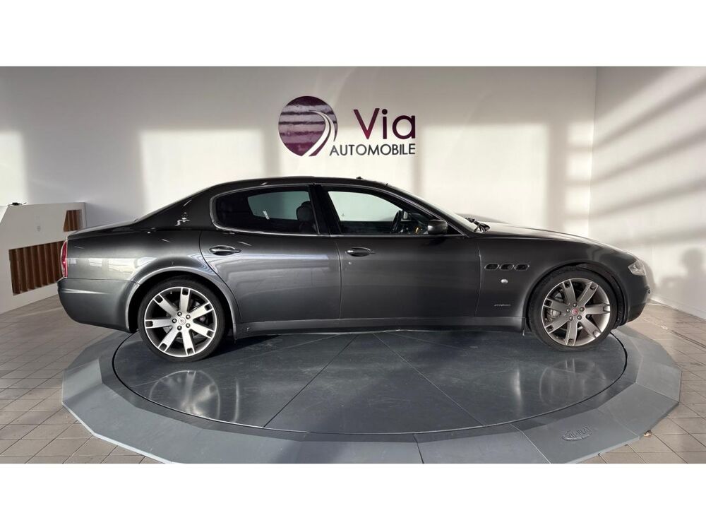 Quattroporte V8 4.2 400 - SUIVI COMPLET - Toit Ouvrant 2006 occasion 17600 Saujon