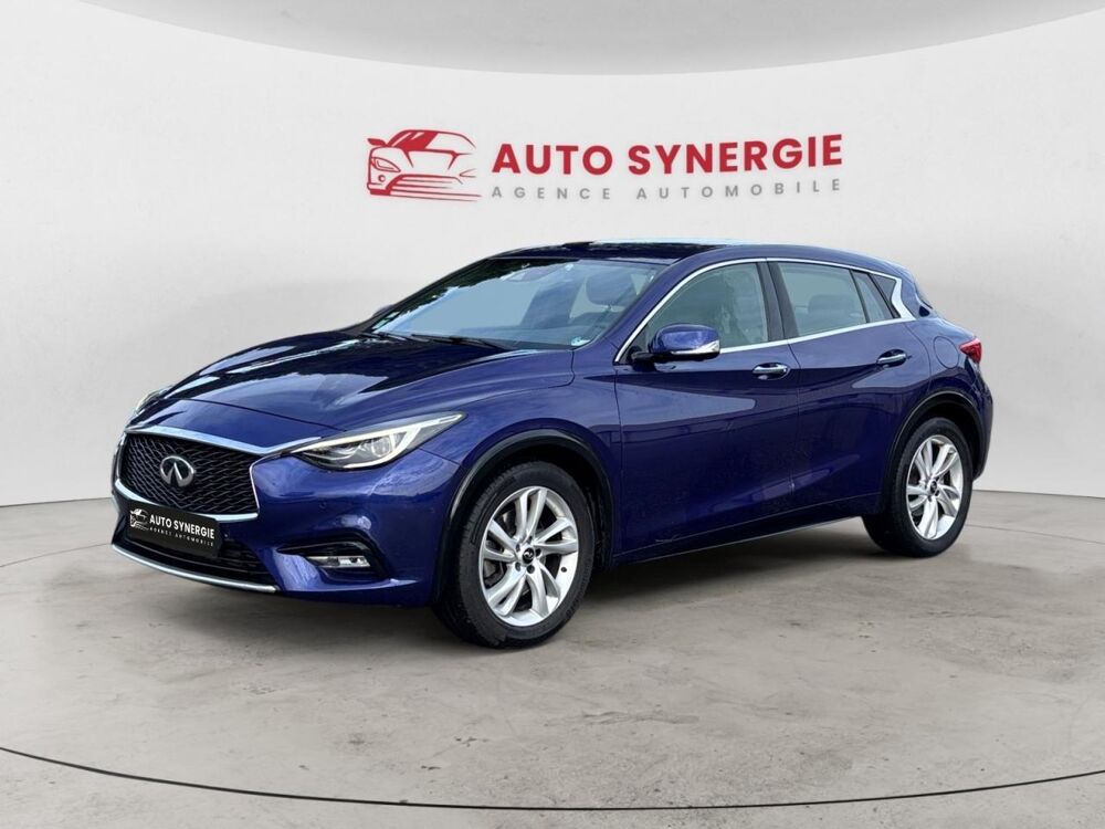 Q30 2.2d - BV DCT AWD BERLINE Luxe 2019 occasion 13400 Aubagne