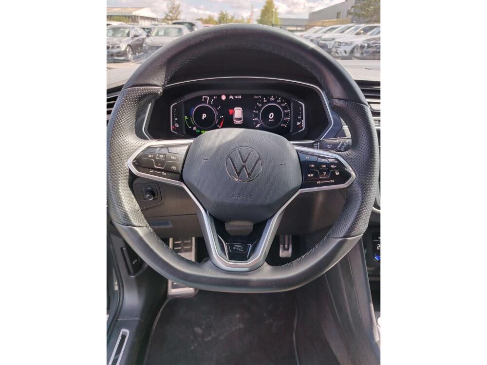 Tiguan R-LINE EXCLUSIVE EHYBRID 245ch DSG6 RECHARGEABLE 2021 occasion 44700 Orvault