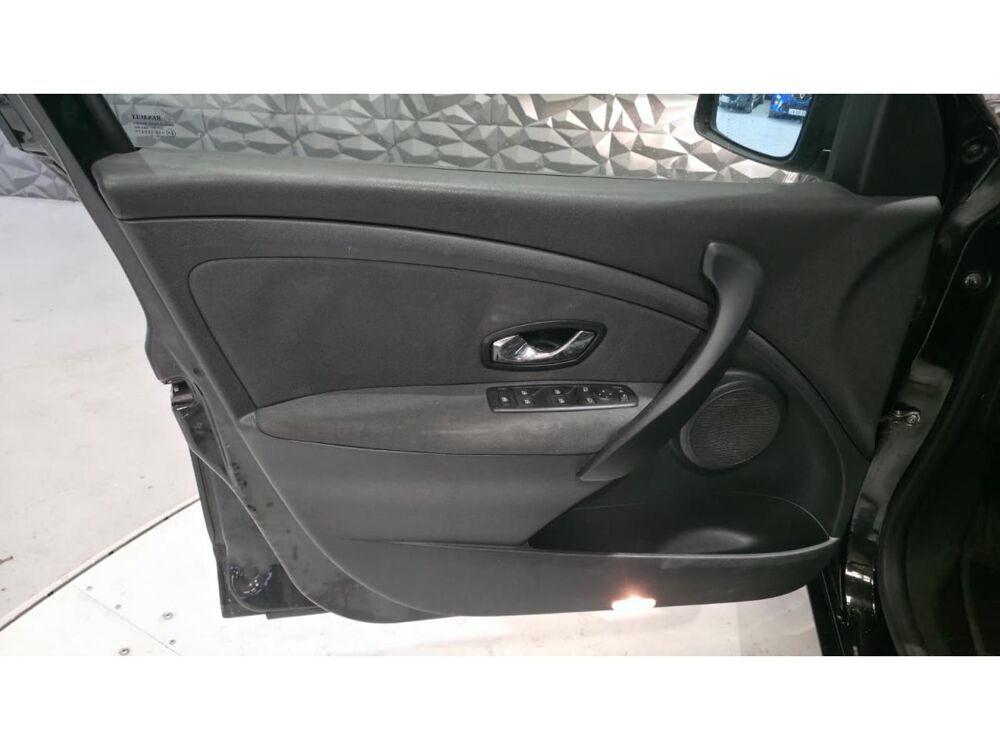 M&eacute;gane 1.2 Energy TCe - 115 III BERLINE Authentique PHASE 2 2013 occasion 78680 &Eacute;p&ocirc;ne