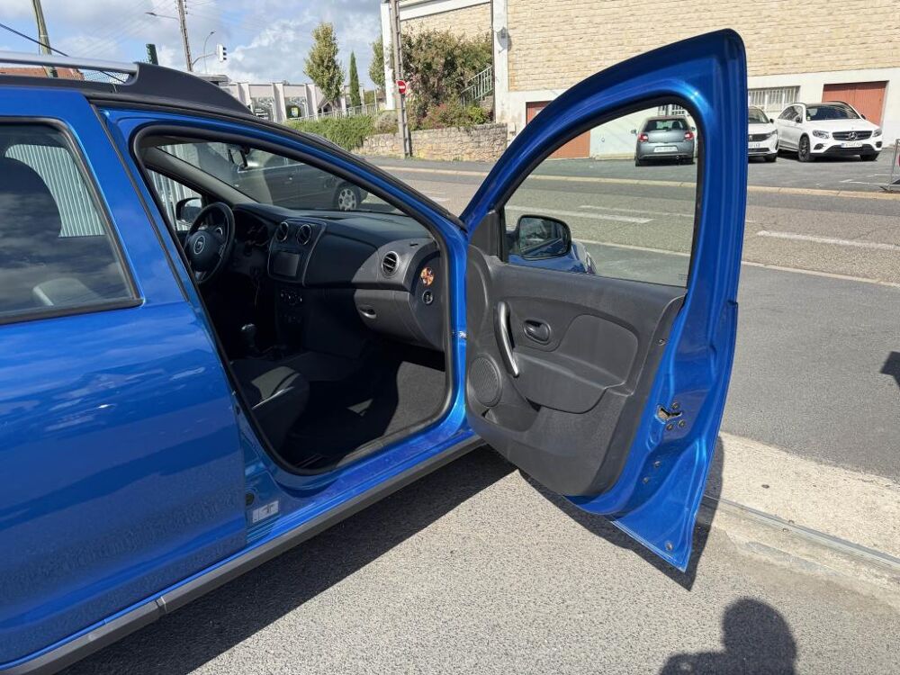 Sandero 0.9 TCe - 90 Bva Stepway Prestige gps + clim + radar AR 2016 occasion 19100 Brive-la-Gaillarde