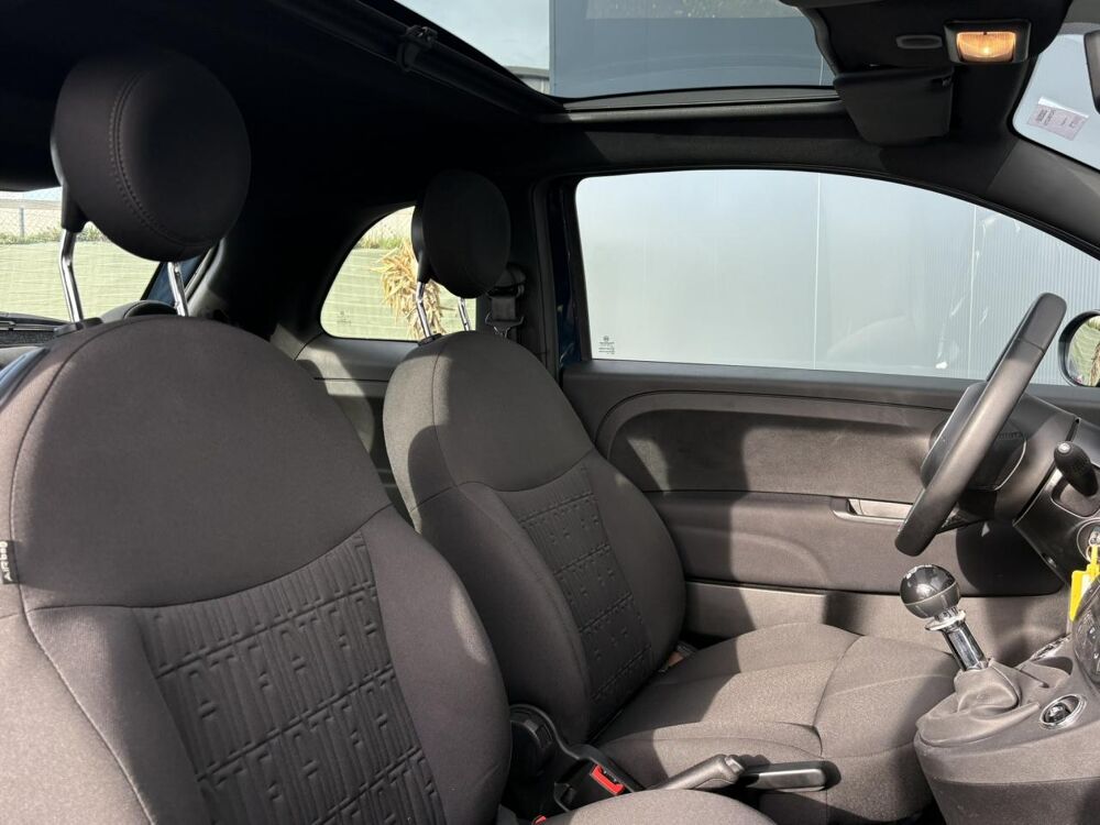 500 Hybrid 70 avec Toit pano, Apple Car Play et Jantes alu 15\' 2024 occasion 35300 Foug&egrave;res