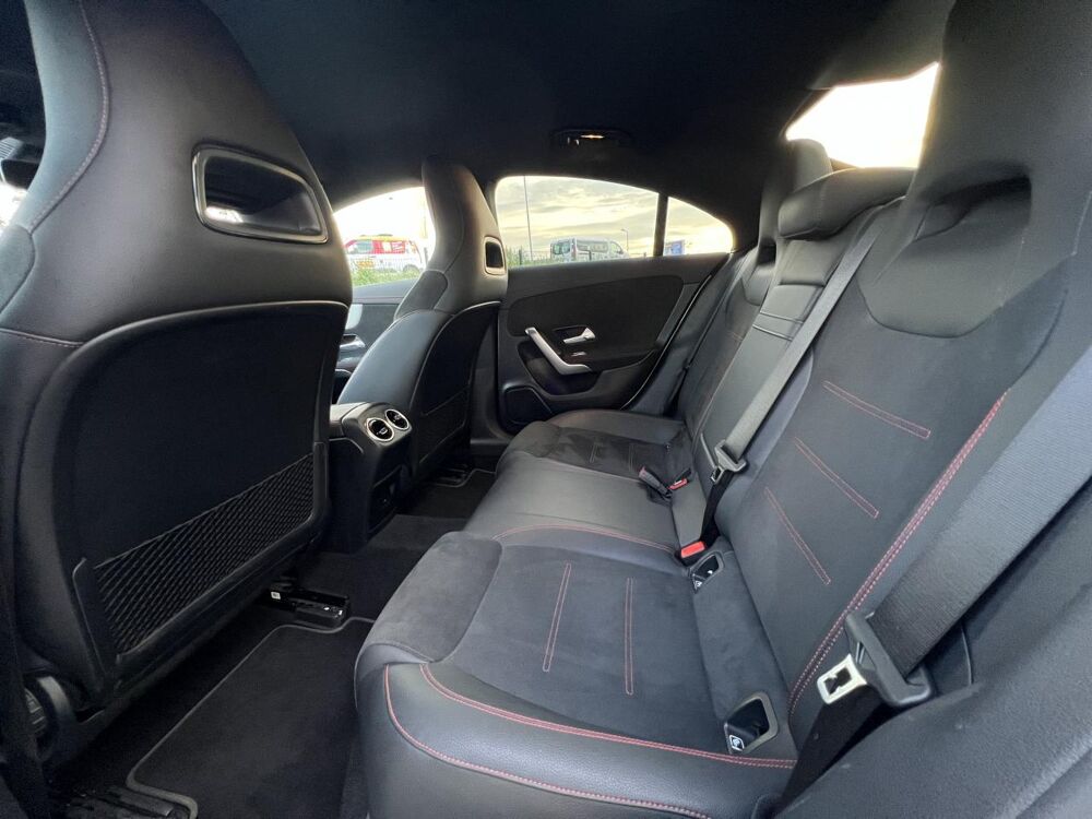 Classe CLA MERCEDES CLASSE 250 - BV 7G-DCT AMG Line 4-Matic 2023 occasion 49070 Beaucouz&eacute;