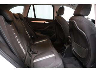 X1 sDrive 18d BVA Lounge (F48) 2017 occasion 06550 La Roquette-sur-Siagne