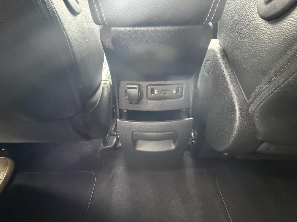 Sc&eacute;nic 1.7 Blue dCi - 120 IV MONOSPACE Intens 2019 occasion 31220 Lavelanet-de-Comminges