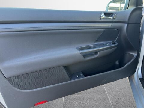 Golf 1.6i - 102 - BV Tiptronic V BERLINE Trend 2004 occasion 06250 Mougins