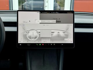 Model 3 Highland Grande Autonomie AWD Dual Motor Garantie Tesla 04 / 2024 occasion 67440 Marmoutier