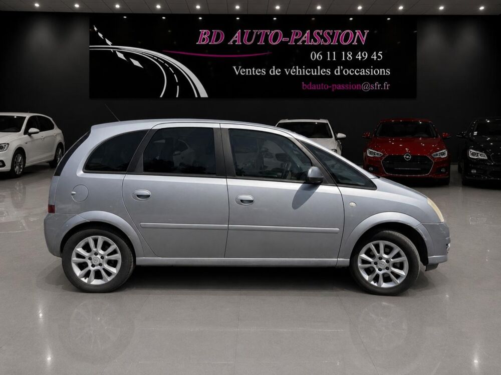 Meriva 1.7 CDTI 125ch / 1ere main / pneus amortisseurs entretien 2007 occasion 30260 Orthoux-S&eacute;rignac-Quilhan
