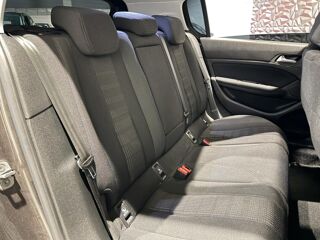 308 1.2i PureTech 12V S&S - 130 II 2013 BERLINE Allure PHASE 1 2016 occasion 78680 &Eacute;p&ocirc;ne