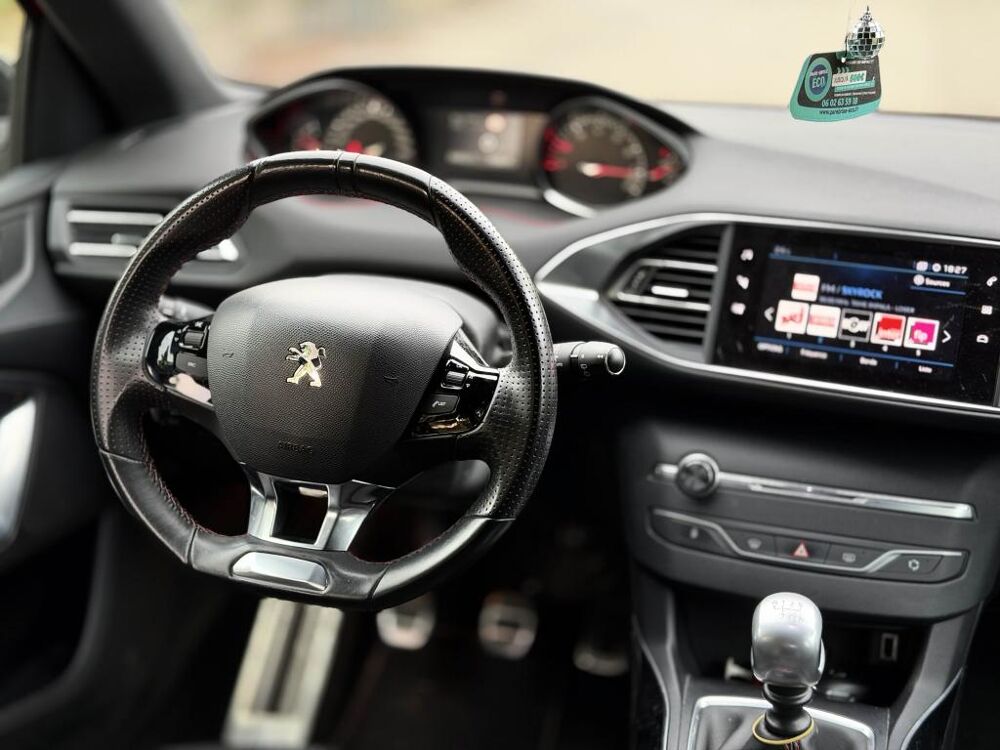 308 GT LINE 130 - CAM - CARPLAY - ETHANOL HOMOLOGUE 2018 occasion 13760 Saint-Cannat