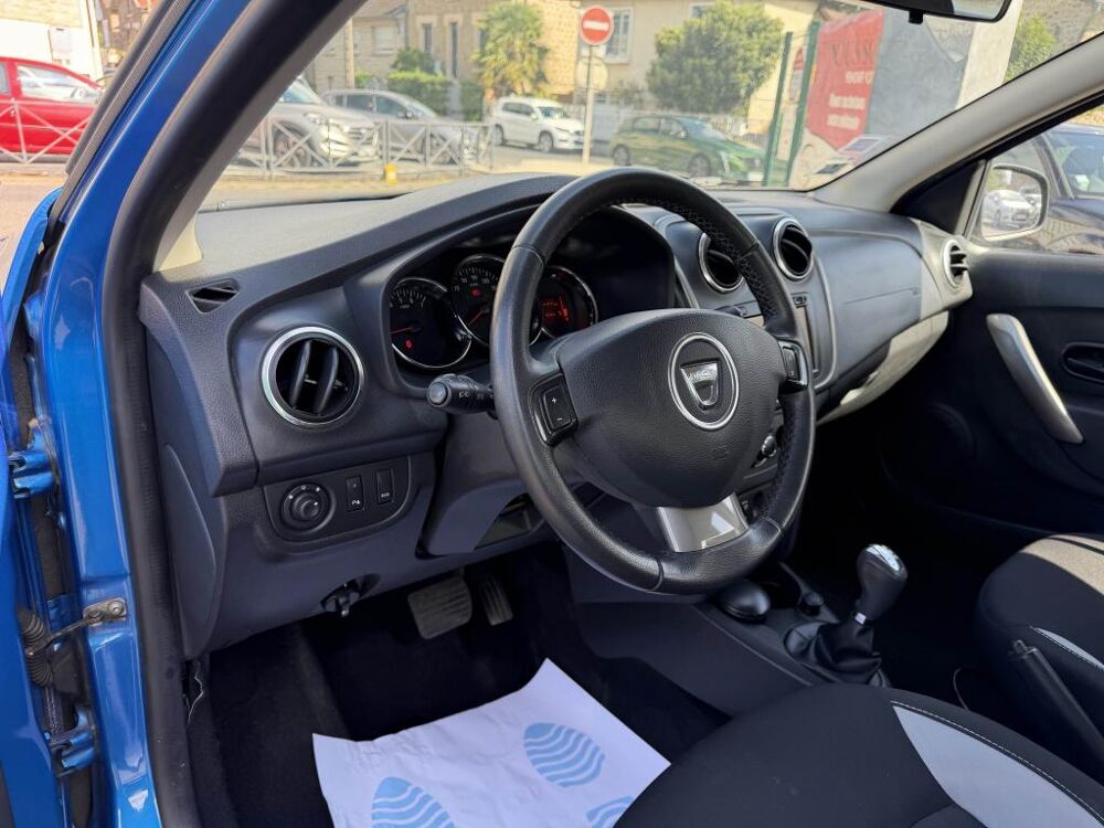 Sandero 0.9 TCe - 90 Bva Stepway Prestige gps + clim + radar AR 2016 occasion 19100 Brive-la-Gaillarde