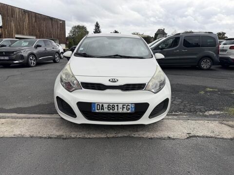 Rio 1.2i - 85 Style + clim 2013 occasion 19100 Brive-la-Gaillarde