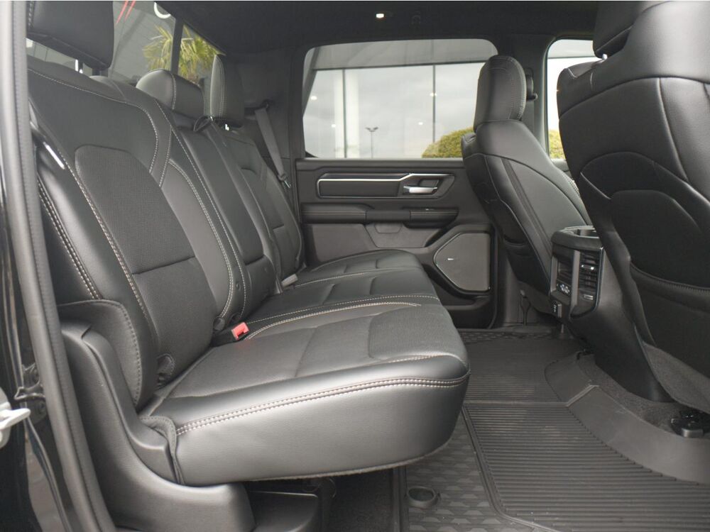 RAM 1500 CREW CAB REBEL 2025 occasion 91830 Le Coudray-Montceaux