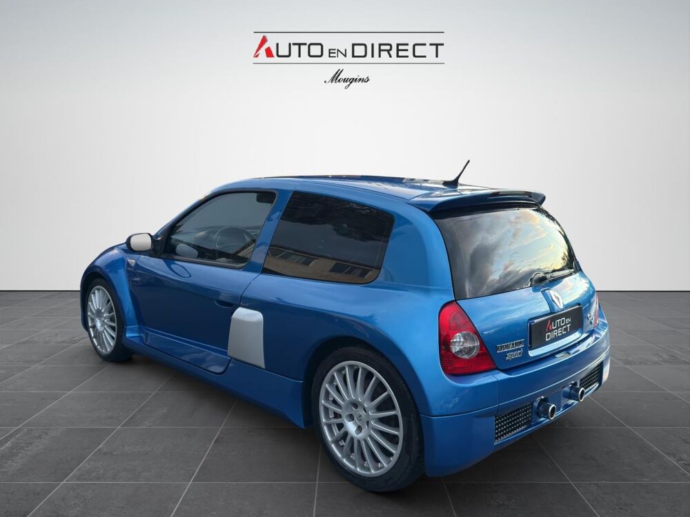 Clio 3.0i V6 II RS V6 BERLINE RS V6 PHASE 2 2004 occasion 06250 Mougins