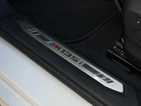 S&eacute;rie 1 (F40) 135i xDrive 306 M 2023 occasion 35300 Foug&egrave;res