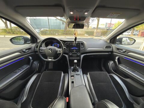 M&eacute;gane 1.5 Energy dCi - 110 IV BERLINE Intens 2017 occasion 77185 Lognes