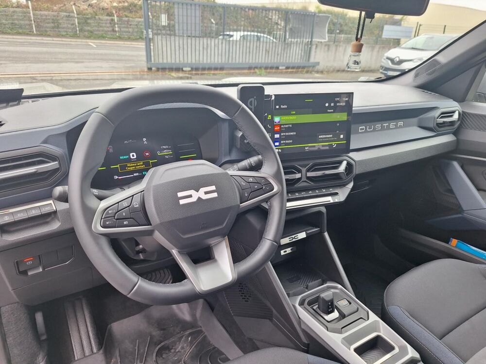 Duster 1.6 140H 95 FULL-HYBRID HYBRID 1.2KWH JOURNEY 4X2 BVA - GARA 2024 occasion 56850 Caudan