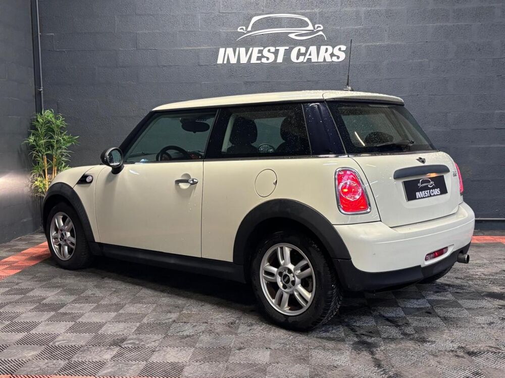 One 1.6i 75CH R56 LCI FINITION - GARANTIE 6 MOIS MINIMUM 2013 occasion 33700 M&eacute;rignac