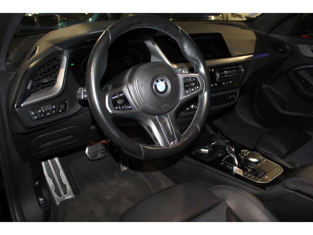 S&eacute;rie 1 118d F40 M Sport Berline - BVA Sport - Suivi Complet BMW 2022 occasion 95340 Bernes-sur-Oise