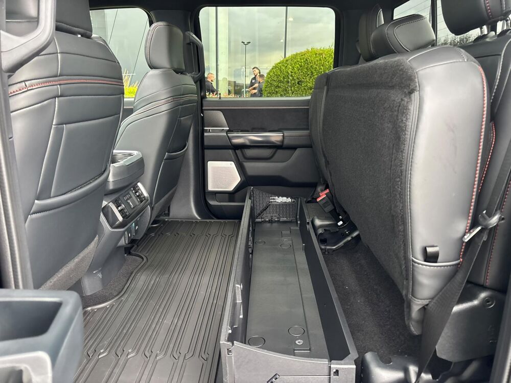 Divers RAPTOR R V8 5.2L supercharged 2026 occasion 91830 Le Coudray-Montceaux