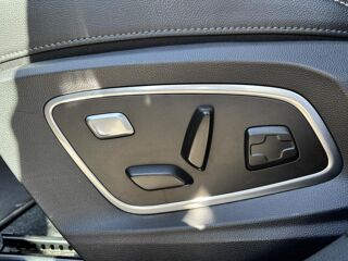 M&eacute;gane E-Tech EV 60 Optimum Charge - 220 V E-TECH Iconic 2023 occasion 31220 Lavelanet-de-Comminges