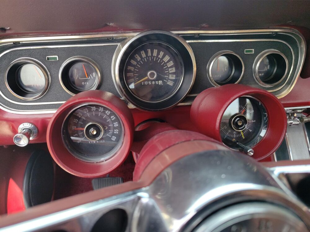 Mustang V8 4.7 Litres, boite m&eacute;ca 4 1966 occasion 91830 Le Coudray-Montceaux