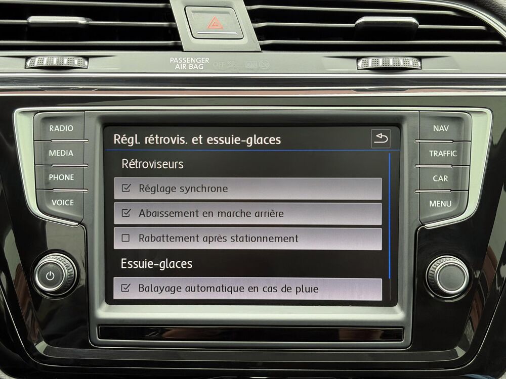 Touran 2.0 TDI 150 DSG Carat 1&egrave;re Main Attelage Toit ouvrant Pack 2017 occasion 67440 Marmoutier
