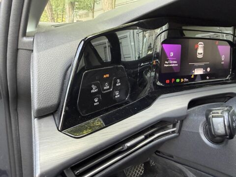 Golf 1.5 eTSI OPF - 150 - BV DSG 7 VIII BERLINE Style 2021 occasion 77185 Lognes