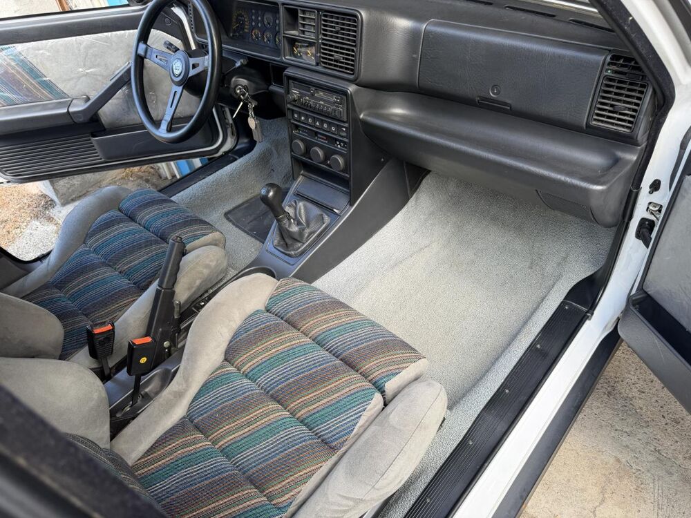 Delta Integrale HF Turbo km certifi&eacute; 1988 occasion 38330 Montbonnot-Saint-Martin