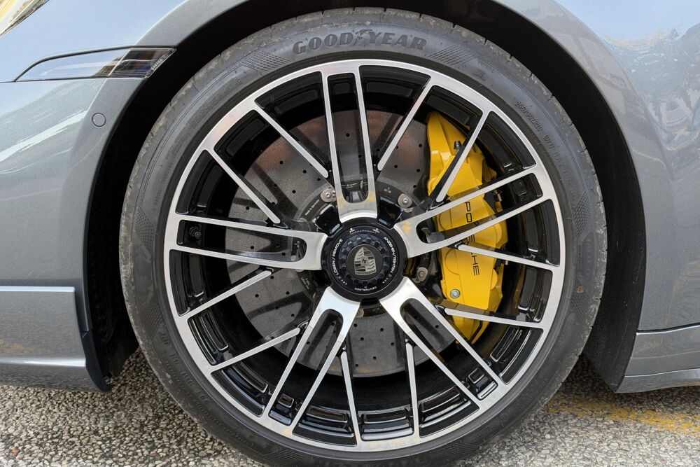 911 Porsche (992.2) Turbo S 3.6 T-Hybrid 711 ch PDK Toit ouvrant 2026 occasion 78760 Jouars-Pontchartrain