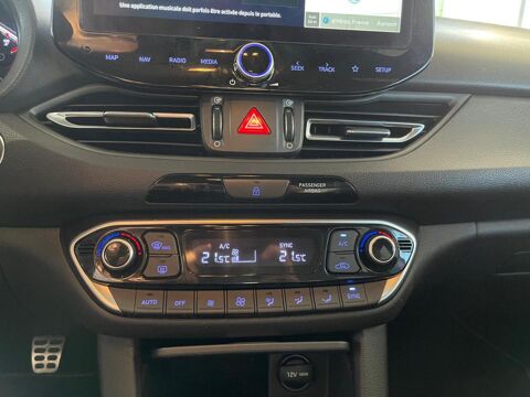 i30 1.0 T-GDI Hybrid 48 V - 120 S&S 2017 BERLINE N Line PHASE 2 2021 occasion 38400 Saint-Martin-d'H&egrave;res