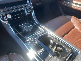 XF 2.0d 180 business r-sport bva 2020 occasion 88150 Chavelot