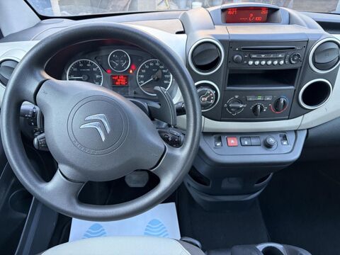Berlingo 1.6 HDi - 100ch boite auto ETG6 / 2015 / suivi d\'entretien 2015 occasion 30260 Orthoux-S&eacute;rignac-Quilhan