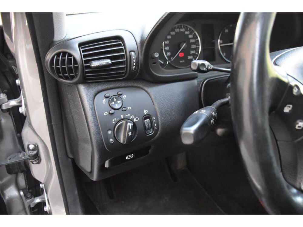 Classe C C 220 CDI - 149 - BVA BERLINE - BM 203 Avantgarde - BVA PHA 2007 occasion 06250 Mougins