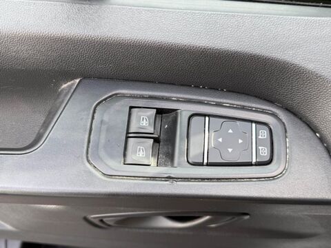Trafic L1H1 2800 Kg 2.0 Blue dCi - 130 Fourgon Confort TVA RECUPERA 2022 occasion 19100 Brive-la-Gaillarde