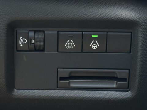 C5 aircross Hybrid 145 e-DSC6 Max avec Hayon &eacute;lectrique et Cam&eacute;ra 2025 occasion 35300 Foug&egrave;res