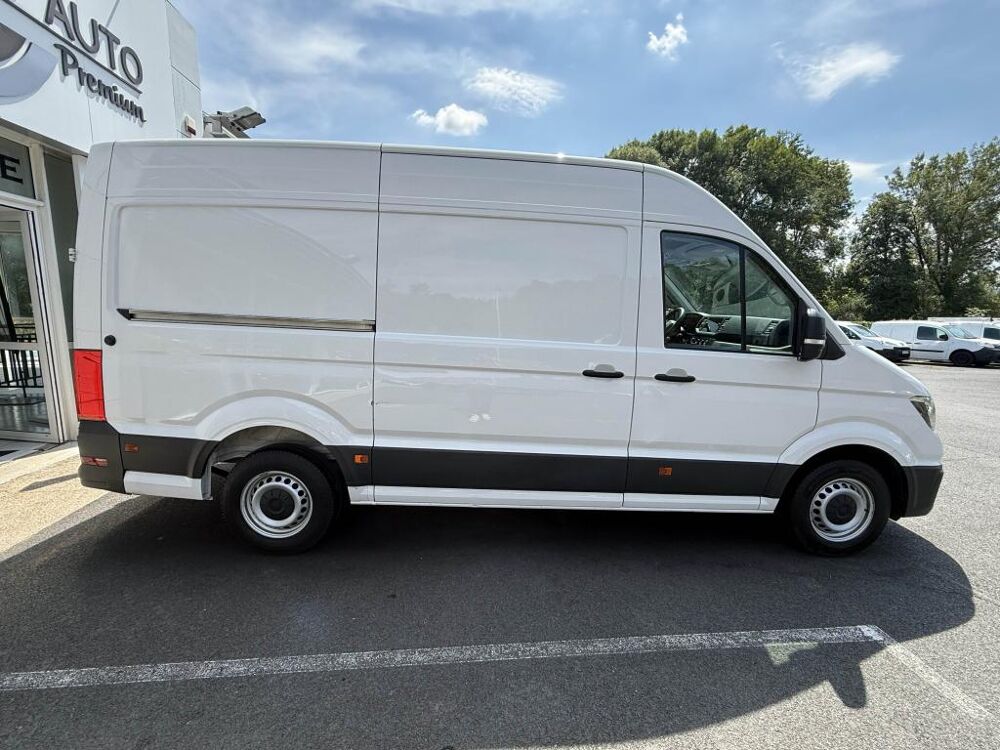 Crafter 35 L3H3 2.0 TDI - 140 FOURGON Business TVA RECUPERABLE + CAR 2023 occasion 19100 Brive-la-Gaillarde