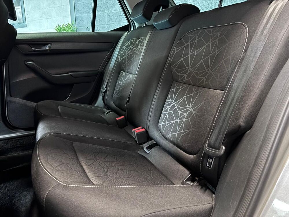 Fabia 1.0 MPI 75CH FINITION Clever - GARANTIE 6 MOIS MINIMUM 2019 occasion 33700 M&eacute;rignac