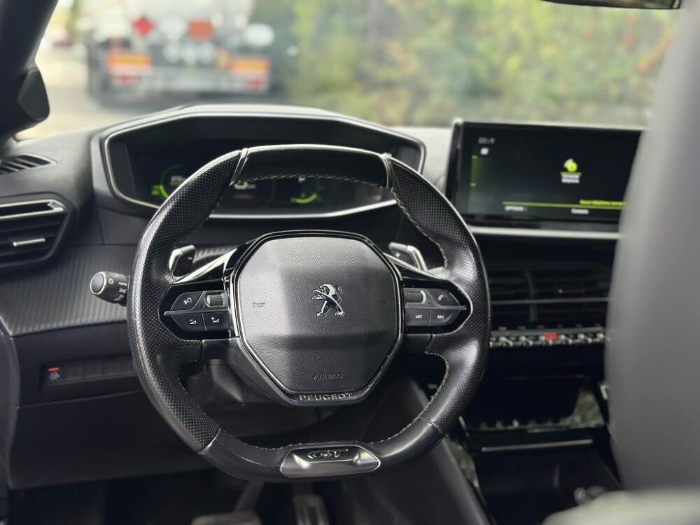 208 GT 130 - CARPLAY - CAM 360 - DISTRI NEUVE 2022 occasion 13760 Saint-Cannat