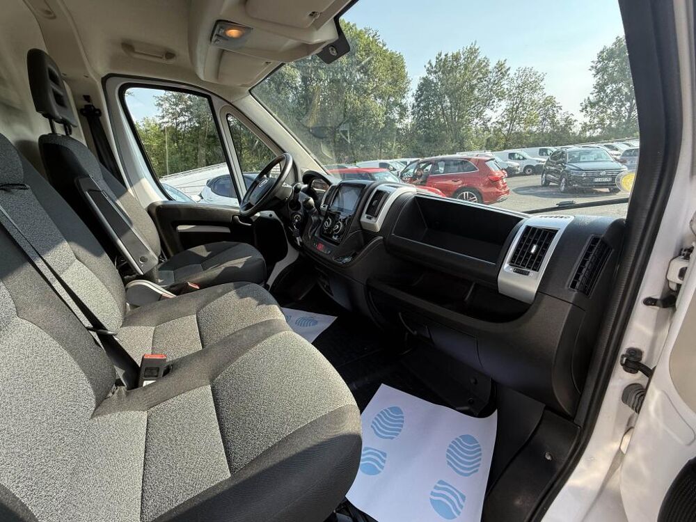 Ducato T&ocirc;l&eacute; Pro Lounge 3.3 M H2 2.3 Multijet - 160ch - BVA FOURGON 2021 occasion 19100 Brive-la-Gaillarde