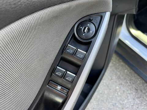 Focus TITANIUM - 100CH - RADARS - CLIM - DISTRIB OK 2012 occasion 13760 Saint-Cannat